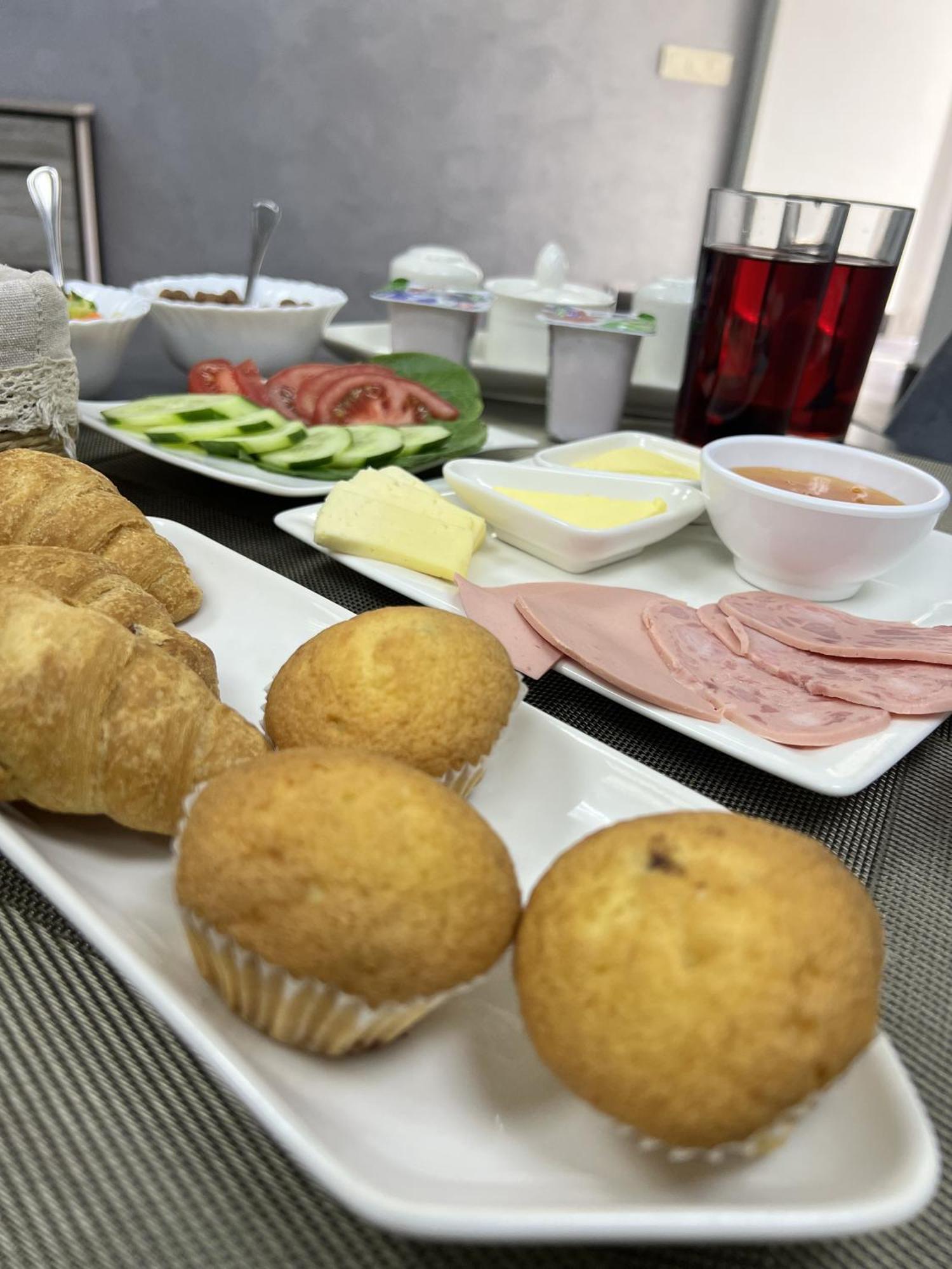 Mashtots Hotel Jerevan Eksteriør billede