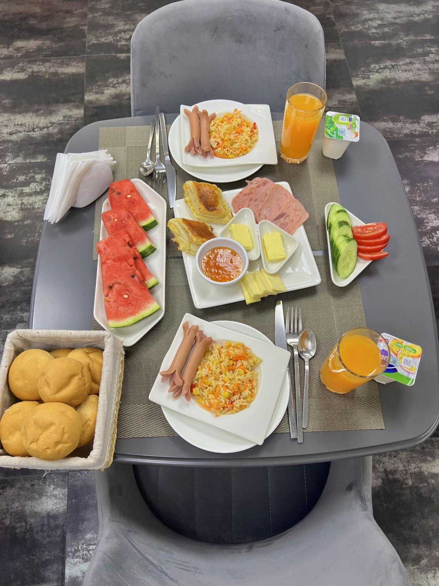 Mashtots Hotel Jerevan Eksteriør billede